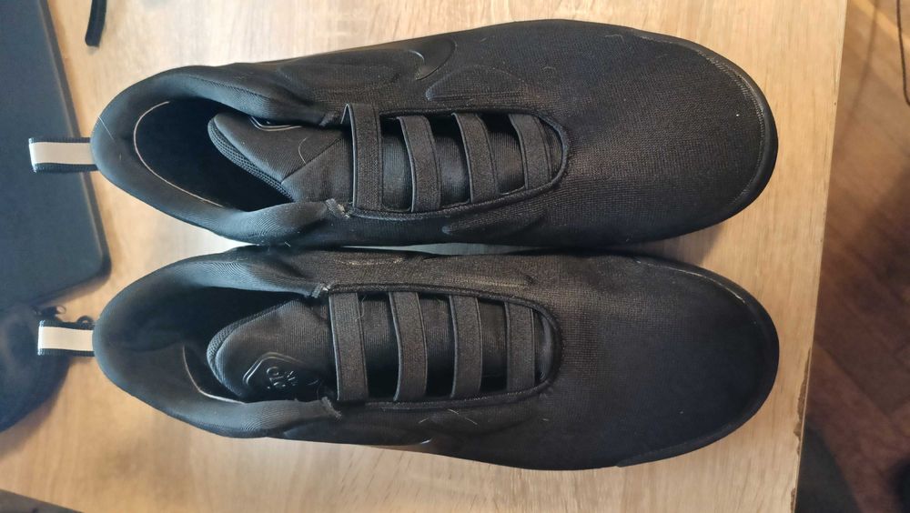 Buty sportowe Nike Adapt Auto Max Triple Black–Rozmiar45 wkładka 29 cm