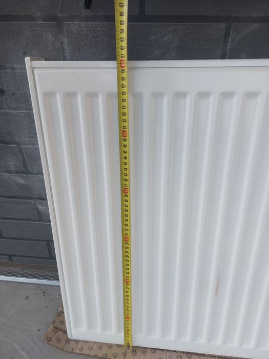 Grzejnik kaloryfer 140 x 60 x 5-6 zasilanie dolne dolny c11 cv11 c cv