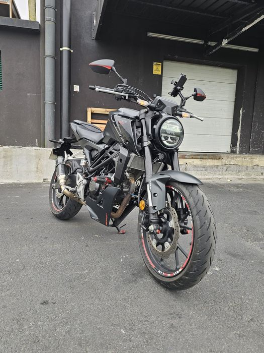 Honda CB125R C/extras