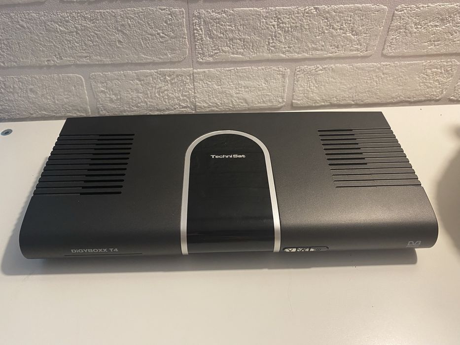 Odbiornik telewizji cyfrowej / dekoder Technisat Diggyboxx T4