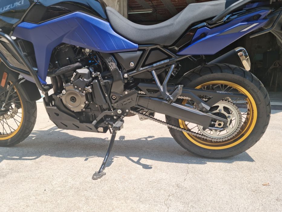 Suzuki V Strom 800DE