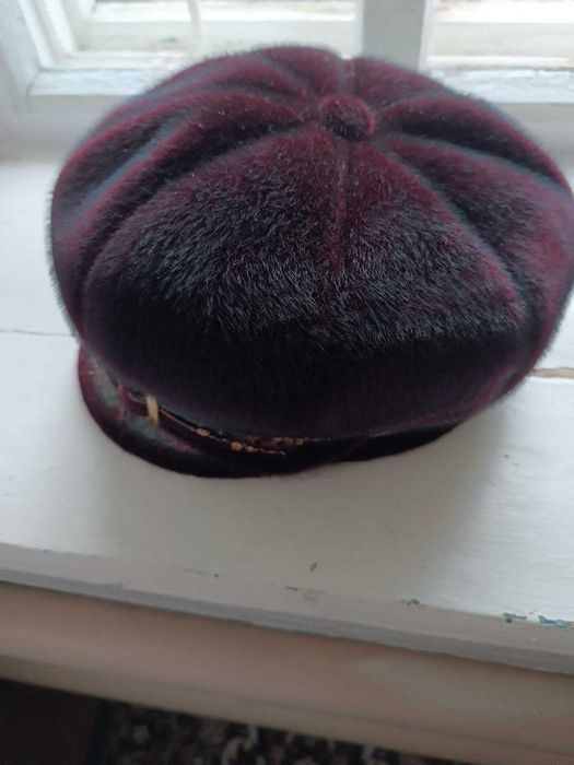 Шапка женская красивая