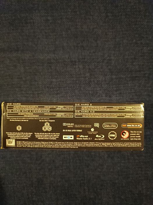 Pack "Die Hard" em Blu ray (portes grátis)