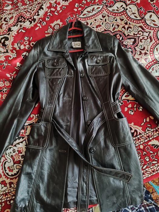 Продам шкіряний плащ