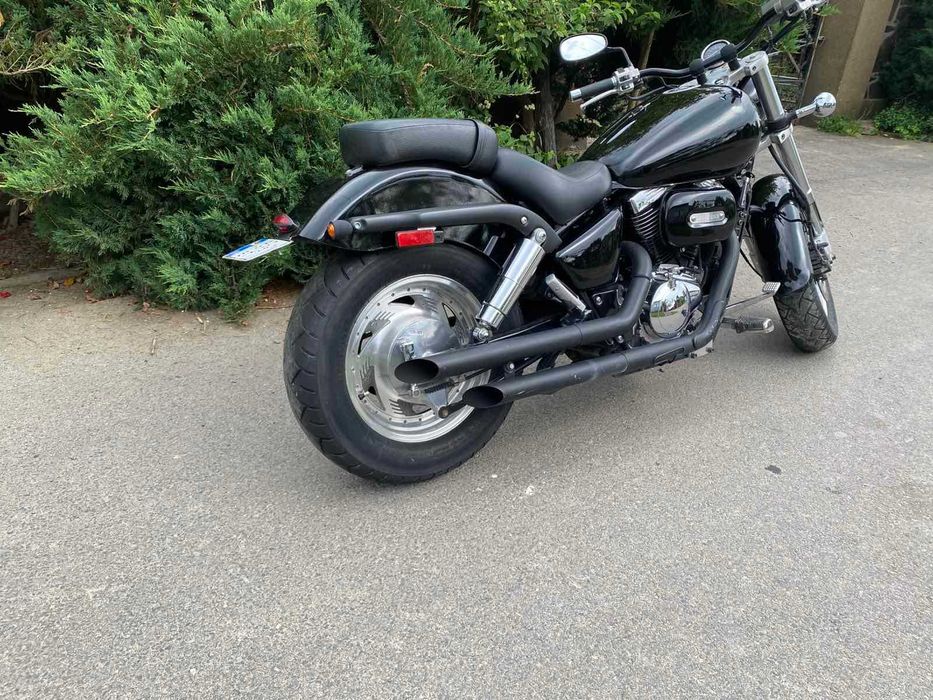 мотоцикл Suzuki VZ800