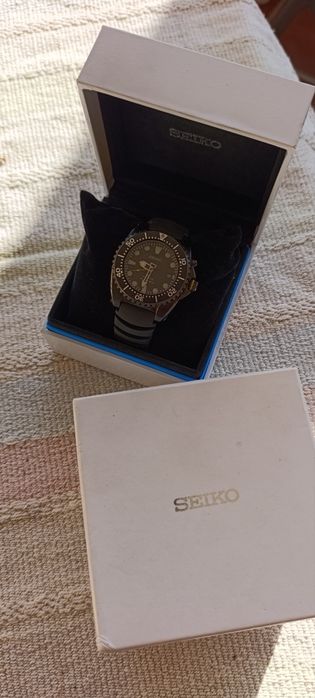 Seiko kinetic diver SKA427P2