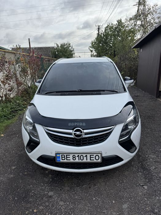 Opel Zafira Tourer