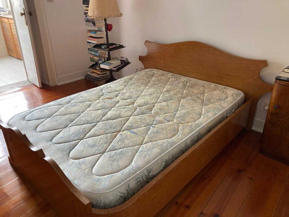 Cama de casal de madeira deco + Colchão
