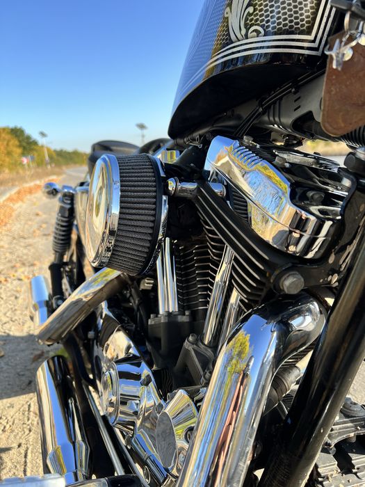 Harley Davidson Sportster XL1200V Seventy Two