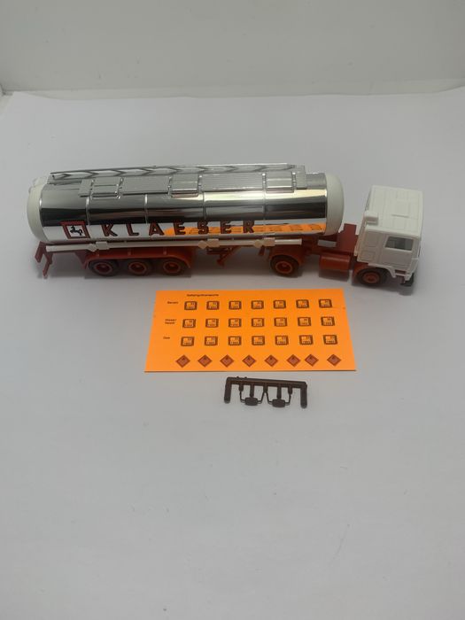 Volvo da Herpa escala 1/87