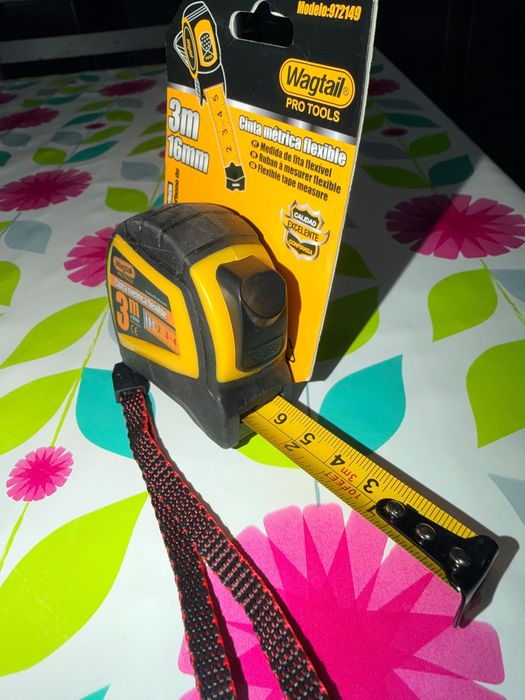 Fita métrica para bricolagem