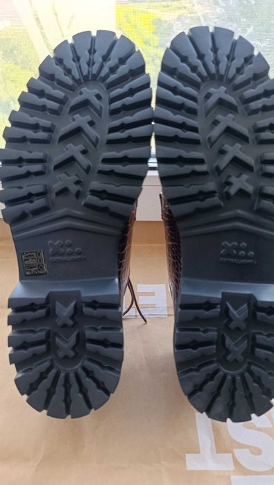 Нові Статусні Преміум туфлі Armando Cabral Made in Italy.Р-ри 42.43.