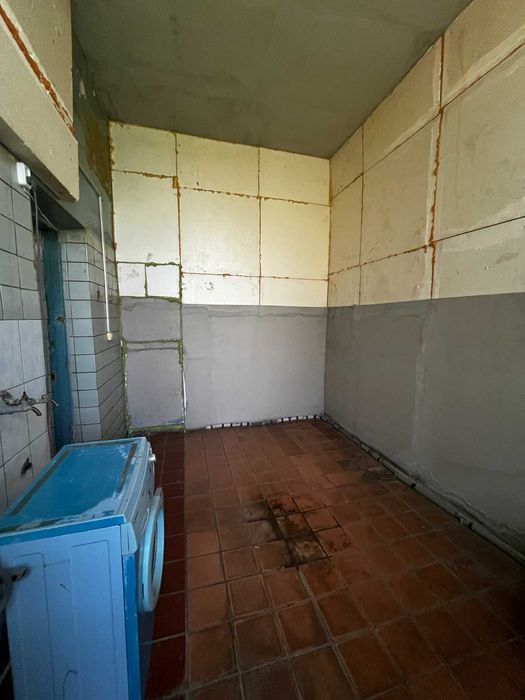 Продам гостинку 24.5м2 метро Заводская