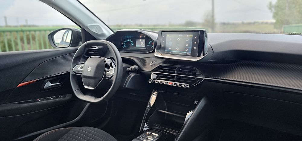 Peugeot e-208 | Elétrico | 2023 - Muitos Extras | IVA Dedutí