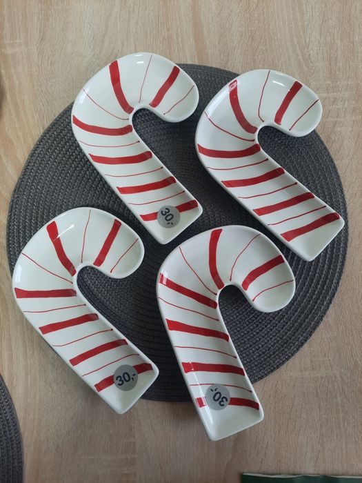 Talerzyki świąteczne- cena za komplet