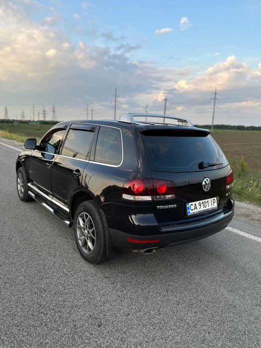 Volkswagen  Tuareg 2008р з оригінальним пробігом, не фарбований