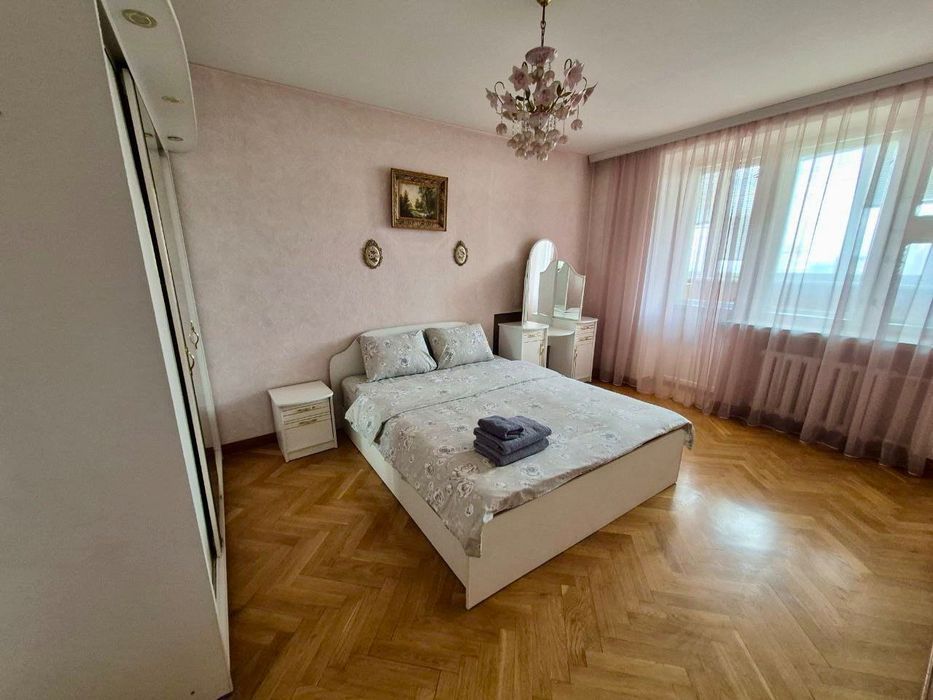 3к Метро Печерская Алмазова Центр Квартира подобово Зараз діє знижка