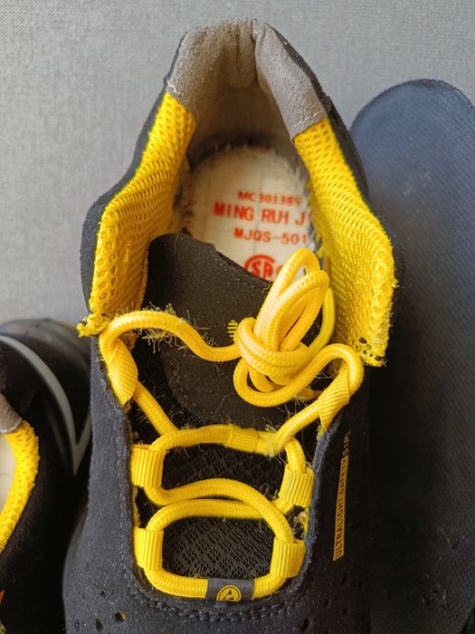 Buty firmy VW ochronne