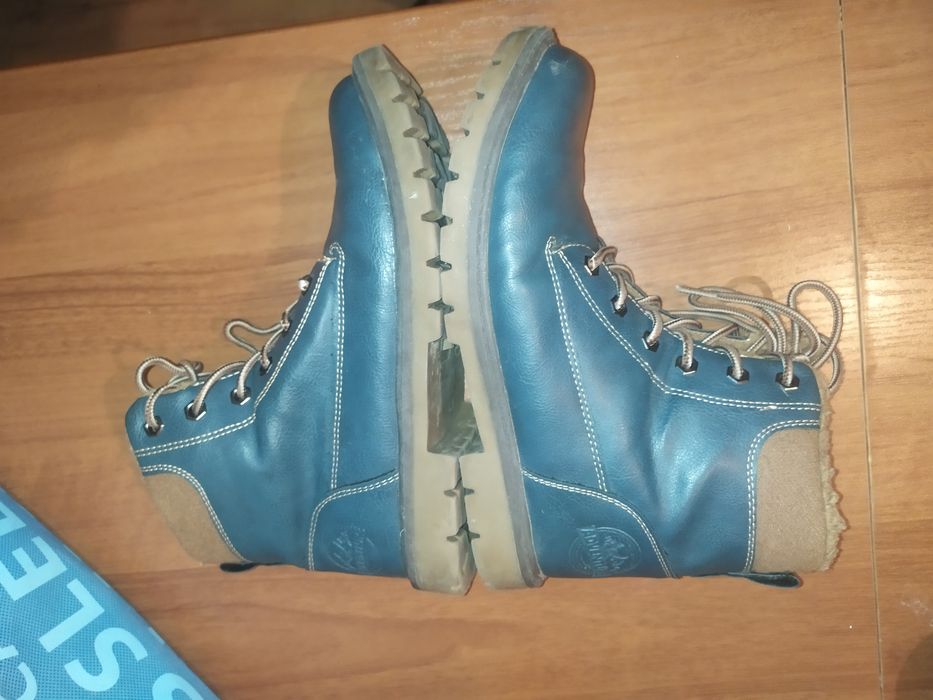Trapery skórzane Fila rozmiar 36
