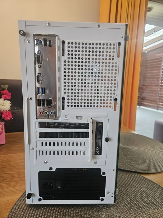 Komputer gamingowy RTX 4060, i5, 16 GB ram