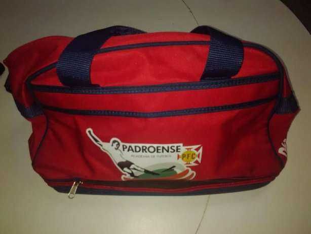 Equipamento de futebol do Padroense - Kit 8 anos