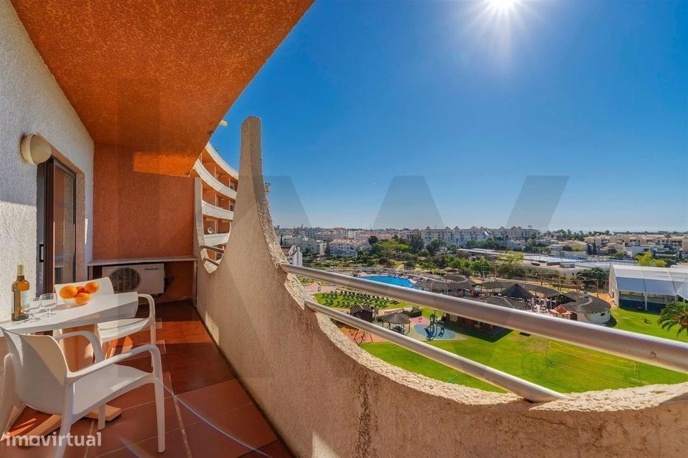 Apartamento T1 no Aparthotel Paraíso de Albufeira – Vista mar deslumbr — Albufeira E Olhos De Água, Faro