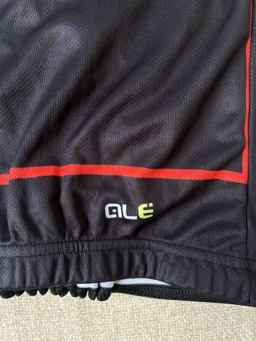 Camisola de Ciclismo Alé Sem Mangas Homem Preta e Vermelha