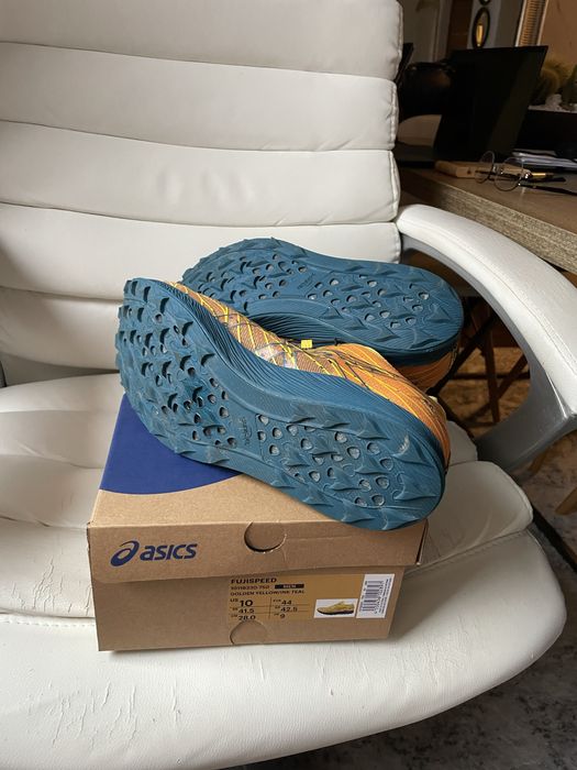 Buty sportowe trekingowe Asics Fuji Speed