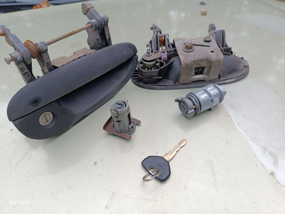 Крайслєр, додж, плімут неон. Комплект замків