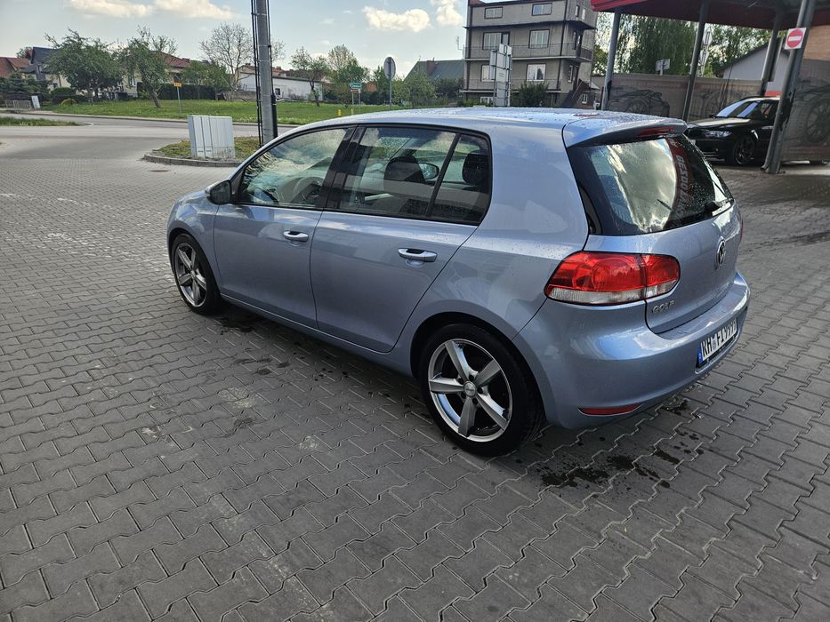 Vw golf  VI 1.6b