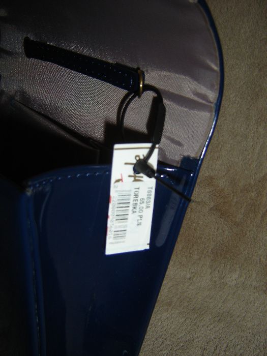 Torebka damska lakierowana