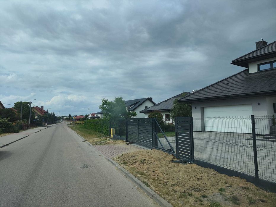 Promocja Ogrodzenie panelowe 123 cm fi 4 + podmurówka 25 cm