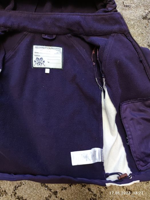 Kurtka wiatrówka dla dziewczynki