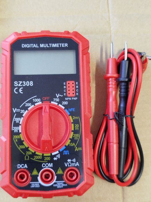 Cyfrowy multimetr, próbnik prądu