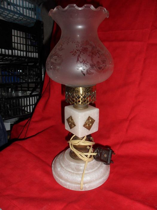 Candeeiro de pé lindíssimo  ETC