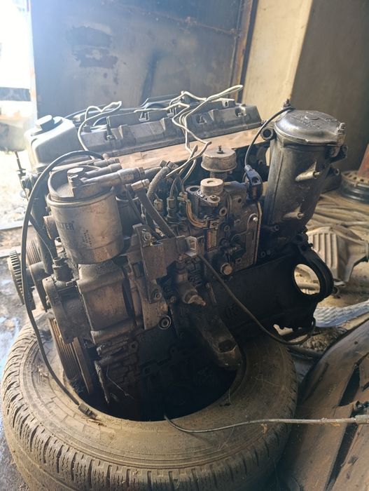 Двигатель OM604 Mercedes