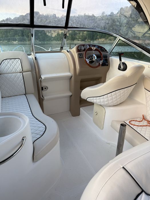Jacht motorowy Coral 750 Sport  Cruiser