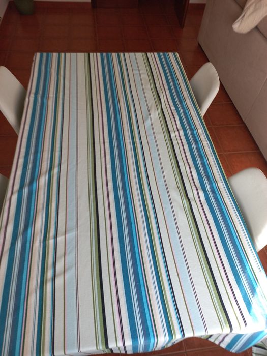 Vendo toalha de mesa Ikea