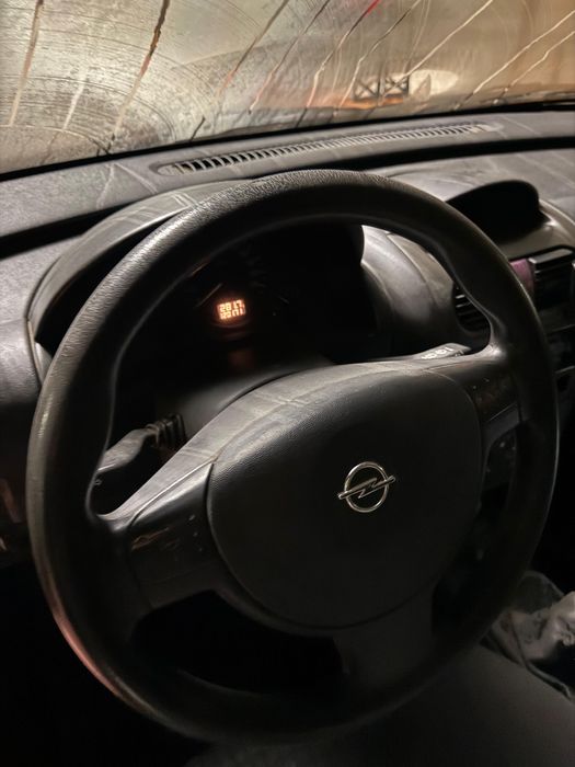 Opel Corsa C 1.2 Gasolina 5portas