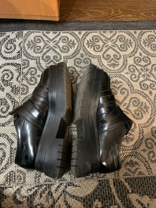 Лофери  Bershka.