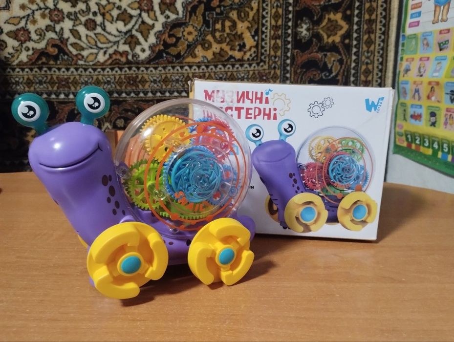 Музичні шестерні . Музыкальная игрушка