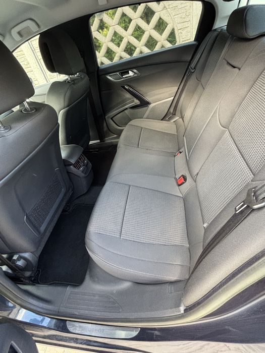 Sprzedam samochód peugeota 508