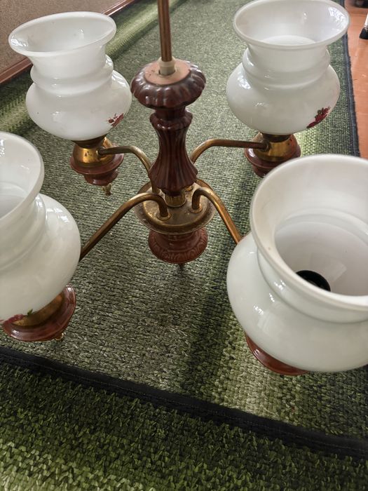 Люстра в гарному станні!!