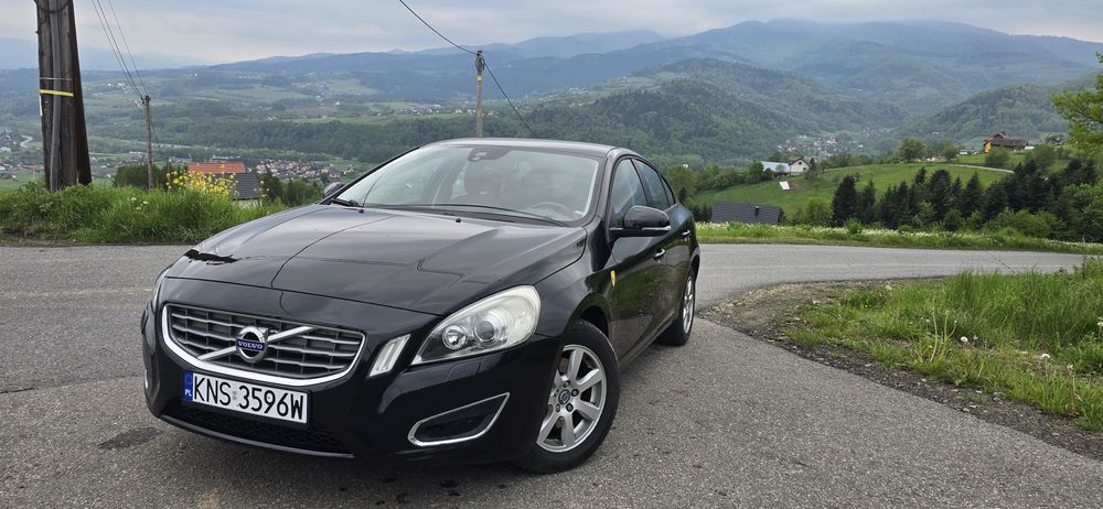 VOLVO S60 1.6 115KM