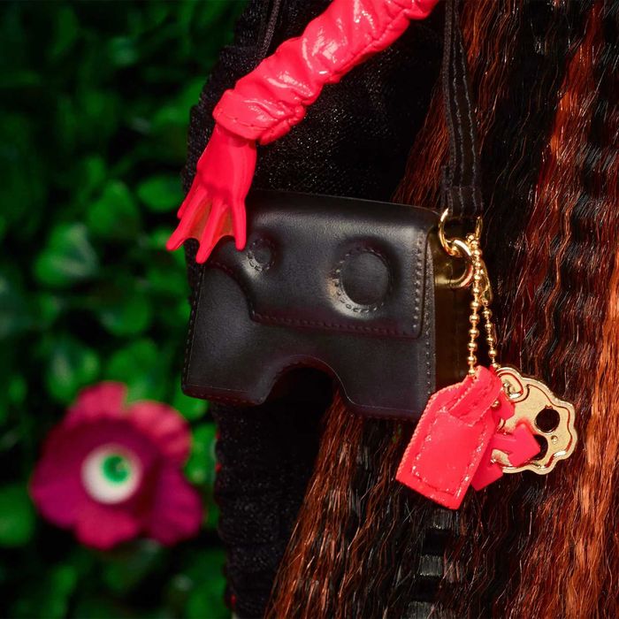 Лялька Монстер Хай Електра МелодіMonster High Off-White Electra Melody