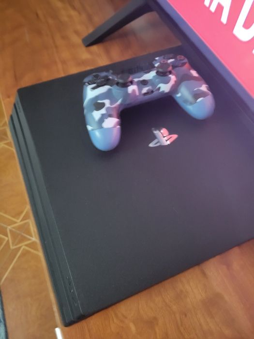 Ps4  Pro usada em bom estado