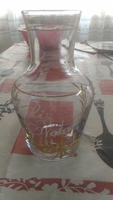 Vários copos, cálices, etc, etc