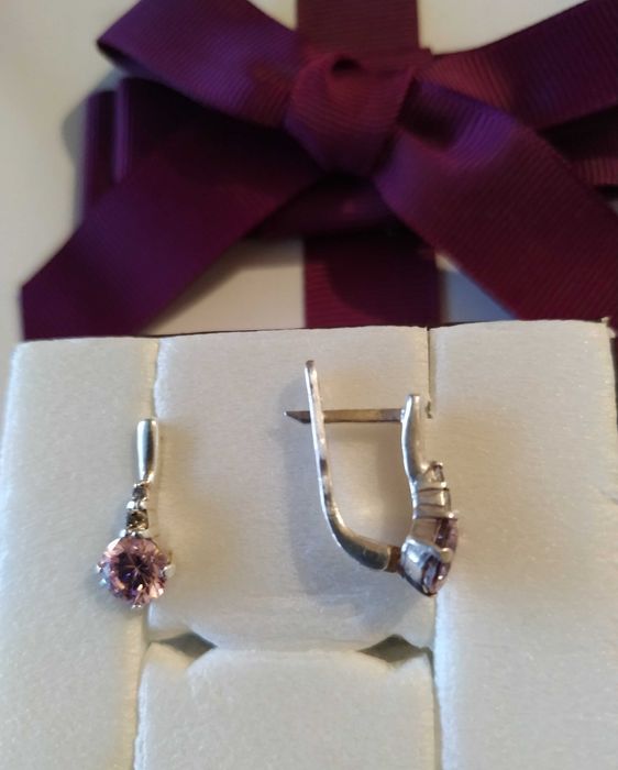 Сережки з шпінелью рожевою срібло 925 проби