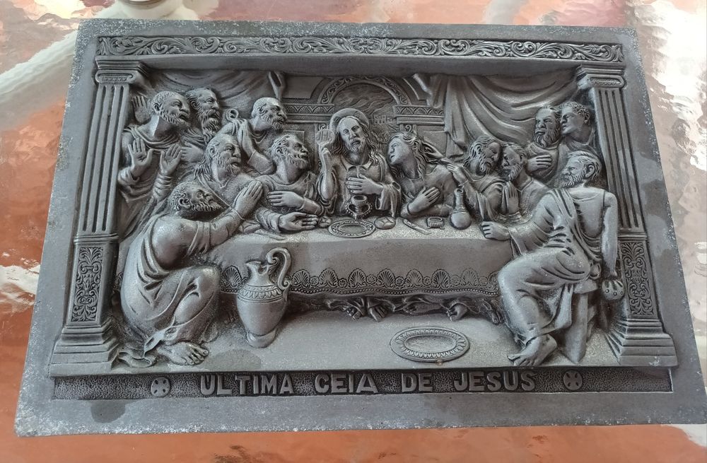 Última ceia de Jesus em estanho