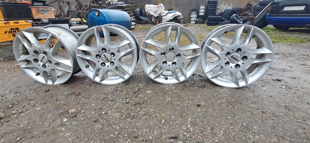 Продаж Титанів R 14